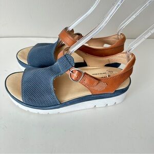NEW Samuel Hubbard Portola T-strap Blue and Brown Sandals with White Soles Sz 7M